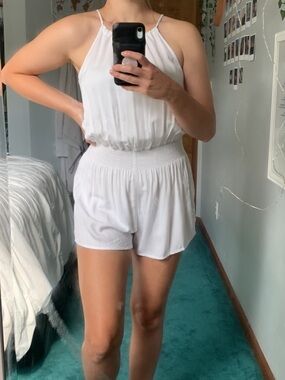 Forever 21 White Sleeveless Romper